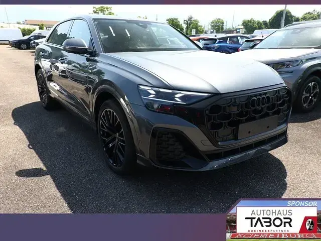 Neu Audi Q8 Comfort 286 PS (210 kW) 2026 Grau SUV