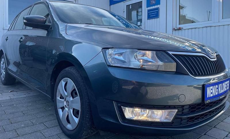 Quarzgrau metallic Gebraucht 2017 Skoda Rapid Ambition Kleinwagen | 9.980 € (Guter Preis) - Bild 1/4