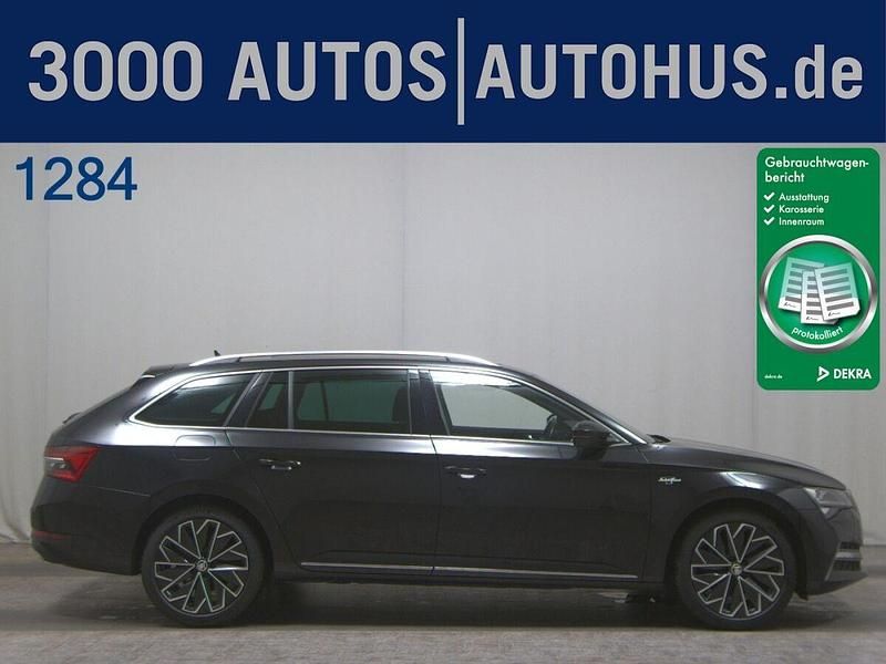 Schwarz Gebraucht 2022 Skoda Superb LAURIN & KLEMENT Kombi | 19.990 € (Superpreis) - Bild 1/4