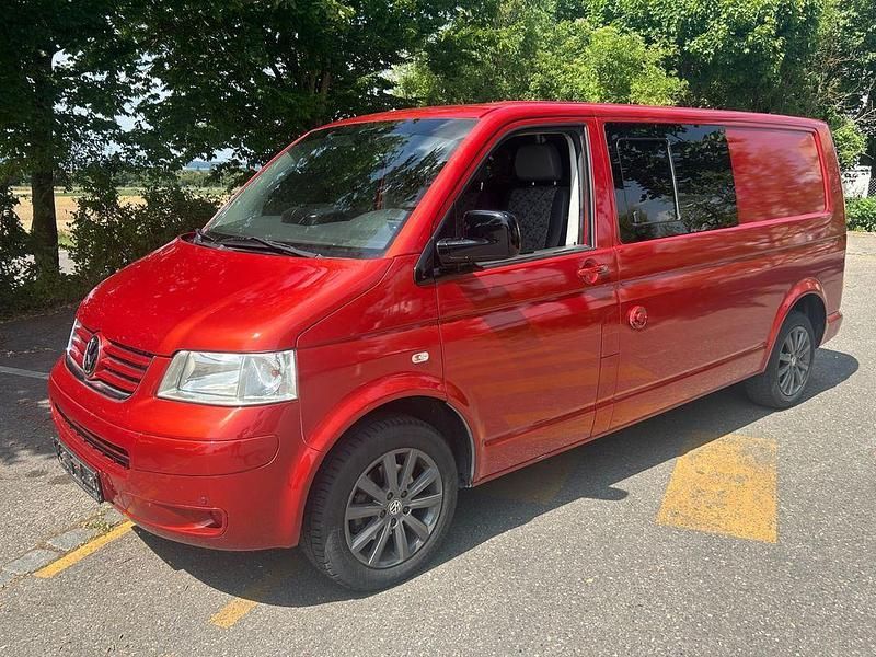 Rot Gebraucht 2009 VW T5 Van | 14.900 € (Teuer) - Bild 1/4