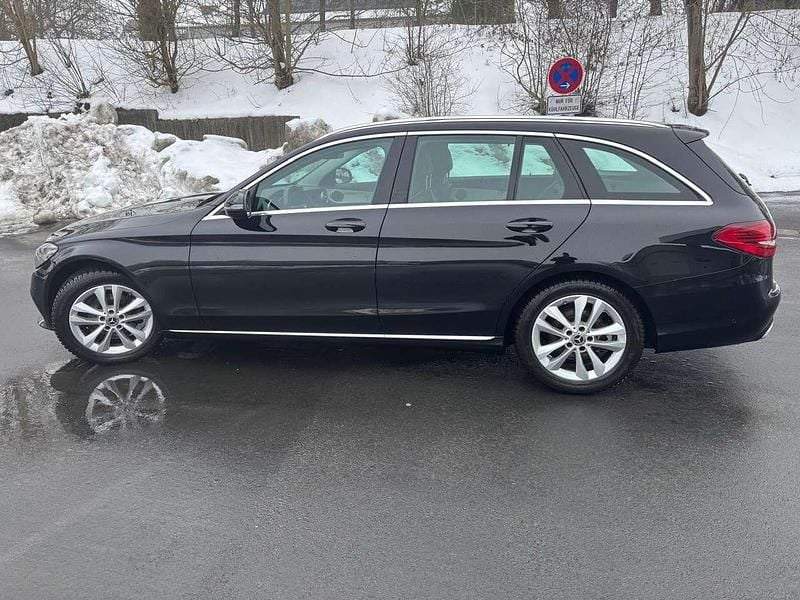 Gebraucht Mercedes C200 Edition 184 PS (135 kW) 2018 Kombi