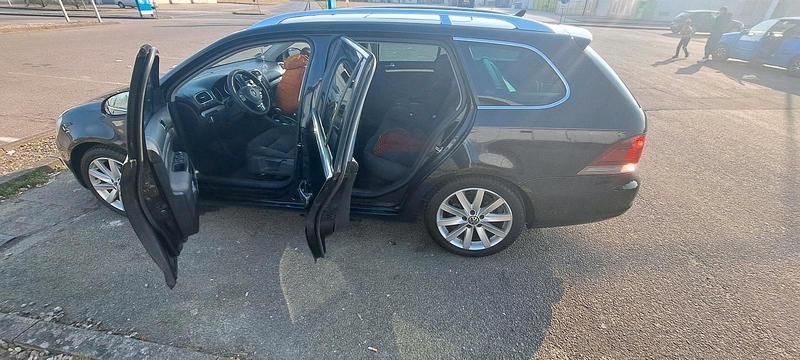 Gebraucht VW Golf VII 122 PS (89 kW) 2012 Schwarz Kombi