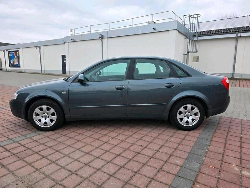 Gebraucht Audi A4 130 PS (95 kW) 2001 Andere farben Limousine