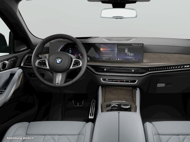 Gebraucht BMW X6 M Sport 340 PS (250 kW) 2025 Rot SUV