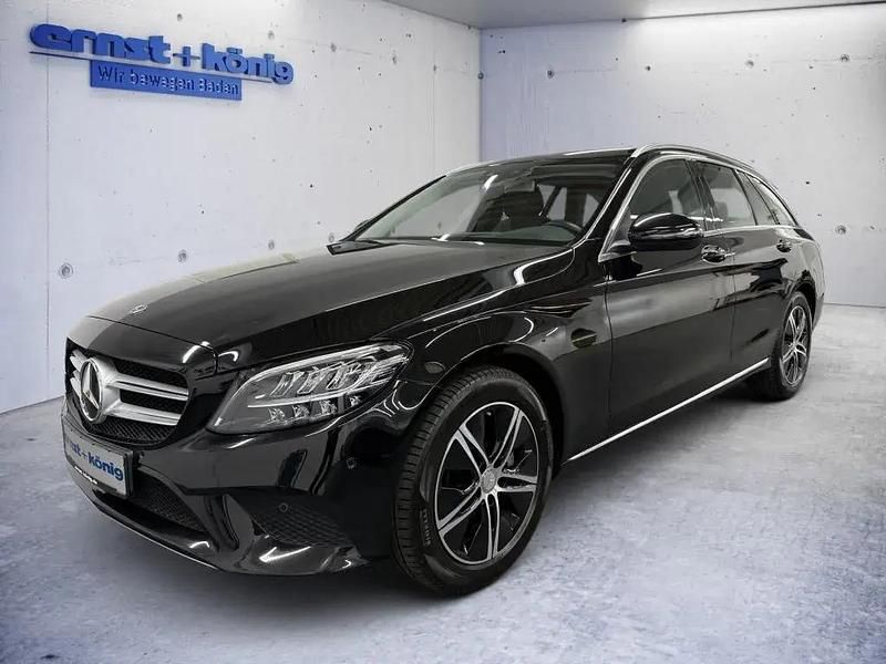 Schwarz Gebraucht 2020 Mercedes C200 Avantgarde Kombi | 24.980 € (Fairer Preis) - Bild 1/4