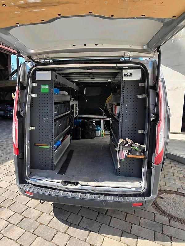Gebraucht Ford Transit Custom 130 PS (95 kW) 2017 Silber