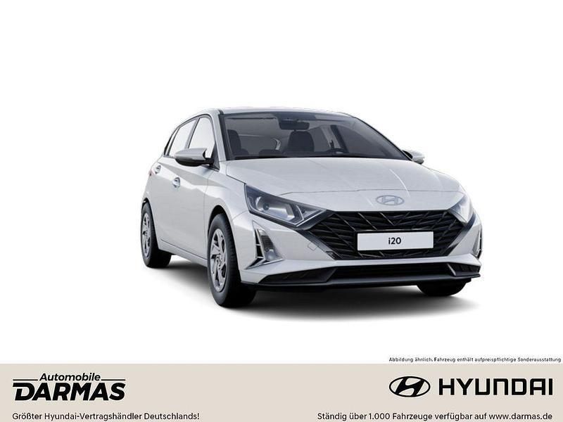 Weiß Gebraucht 2025 Hyundai i20 Select Limousine | 16.590 € (Etwas zu teuer) - Bild 1/4
