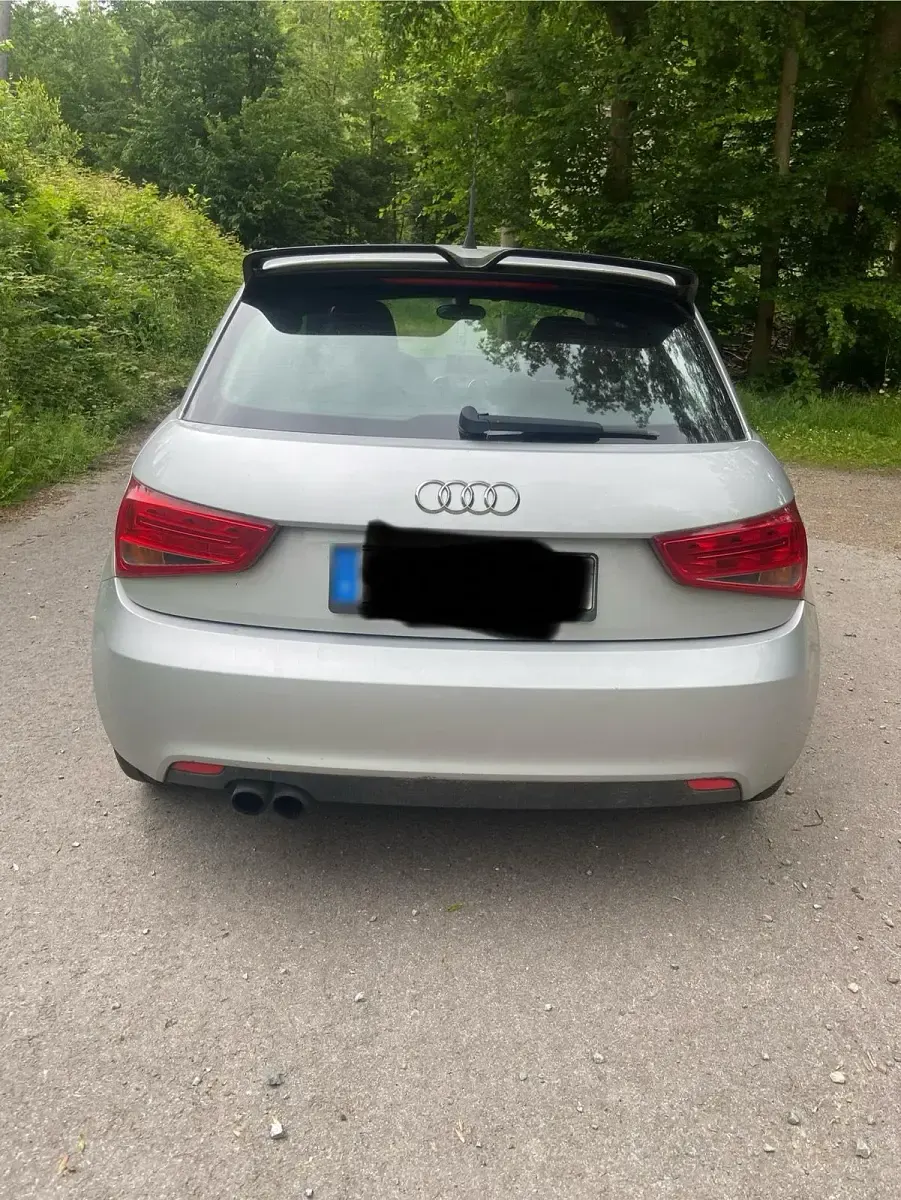 Gebraucht Audi A1 S-Line 122 PS (89 kW) 2012 Silber Kleinwagen