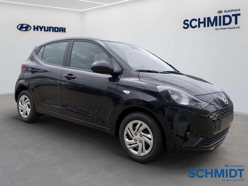 Neu Hyundai i10 Select 63 PS (46 kW) 2025 Schwarz Kleinwagen