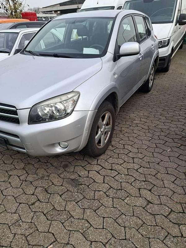 Gebraucht 2006 Toyota RAV4 Sol SUV | 2.750 € (Superpreis) - Bild 1/4