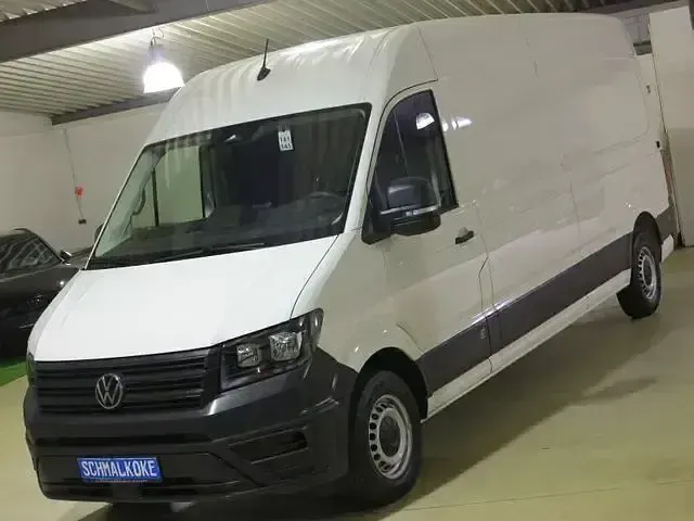 Gebraucht VW Crafter 177 PS (130 kW) 2025 Candyweiss Van