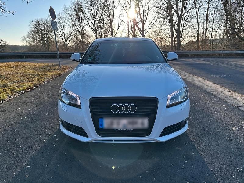 Gebraucht Audi A3 S-line plus 160 PS (117 kW) 2009 Weiß Limousine