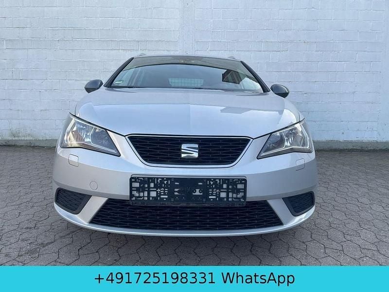 Silber Gebraucht 2016 Seat Ibiza CONNECT Limousine | 3.900 € (Guter Preis) - Bild 1/4