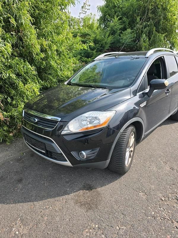 Schwarz Gebraucht 2010 Ford Kuga SUV | 4.900 € (Guter Preis) - Bild 1/4