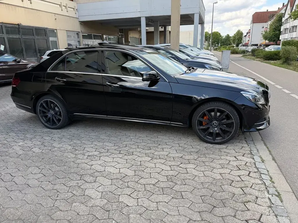 Gebraucht Mercedes E350 306 PS (225 kW) 2013 Schwarz Limousine