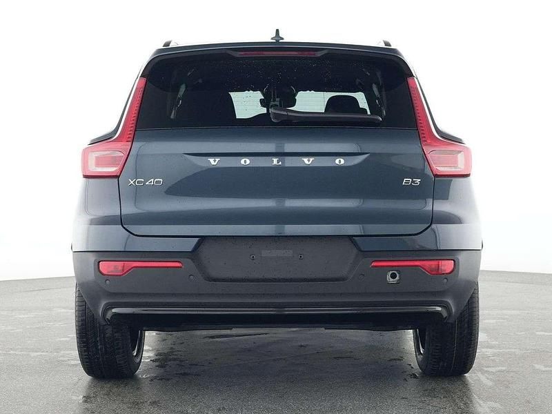 Gebraucht Volvo XC40 Plus 163 PS (119 kW) 2025 Blau SUV