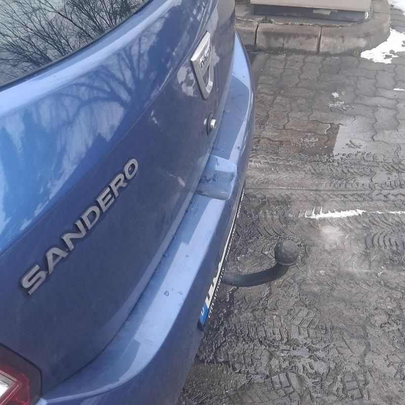 Gebraucht Dacia Sandero 90 PS (66 kW) 2013 Blau Kleinwagen