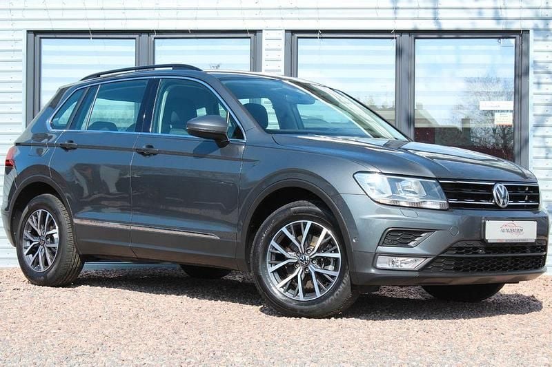 Gebraucht VW Tiguan Comfortline 150 PS (110 kW) 2017 Grau SUV