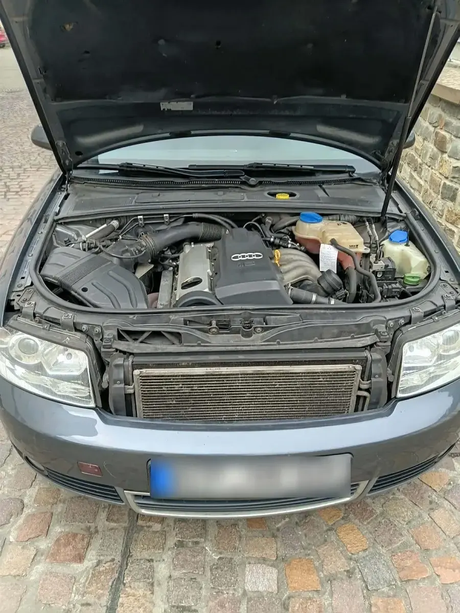 Gebraucht Audi A4 102 PS (75 kW) 2003 Kleinwagen