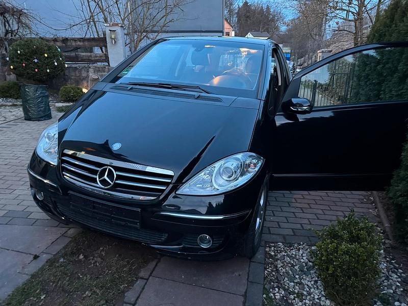 Gebraucht Mercedes A150 95 PS (69 kW) 2005 Schwarz Kleinwagen