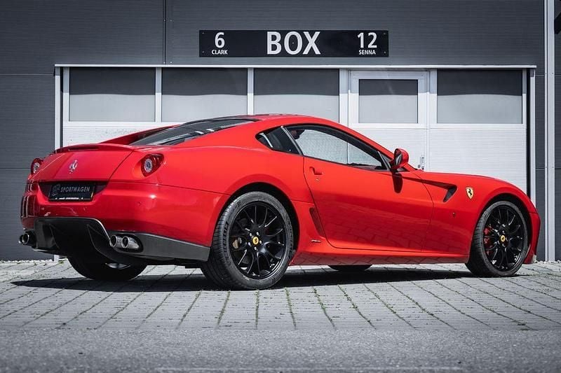 Second-hand Ferrari 599 620 CP (456 kW) 2007 Roșu Coupe