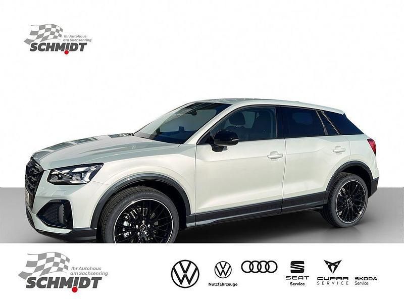 Tausilber metallic Neu 2025 Audi Q2 Advanced SUV | 46.190 € - Bild 1/4