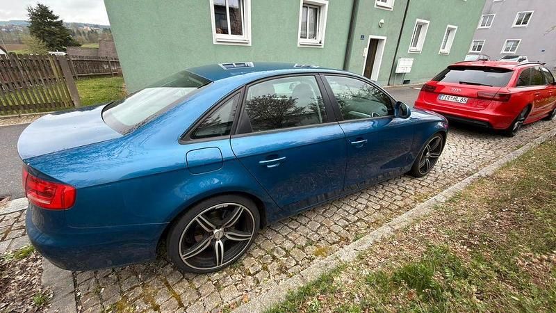 Gebraucht Audi A4 Ambition 160 PS (117 kW) 2008 Blau Limousine