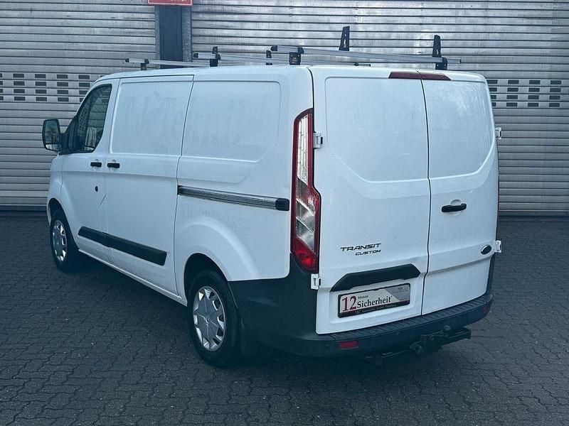 Gebraucht Ford Transit Custom Trend 131 PS (96 kW) 2017 Weiß Van / Kleinbus