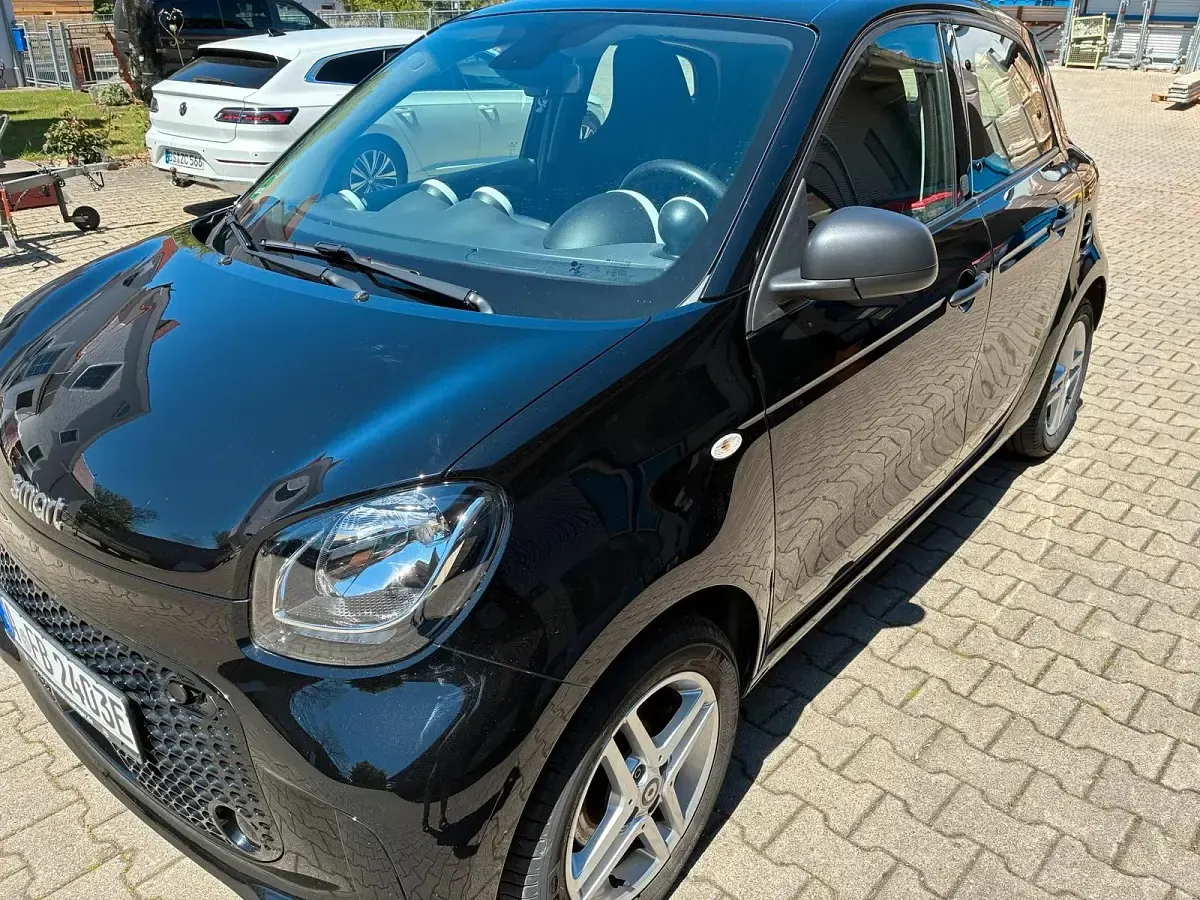 Gebraucht Smart ForFour Electric Drive 60 kW (82 PS) 2020 Schwarz Kleinwagen