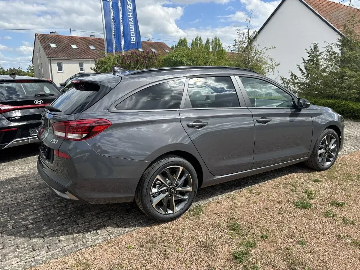 Neu Hyundai i30 Trend 150 PS (110 kW) 2026 Ecotronic grey Kombi