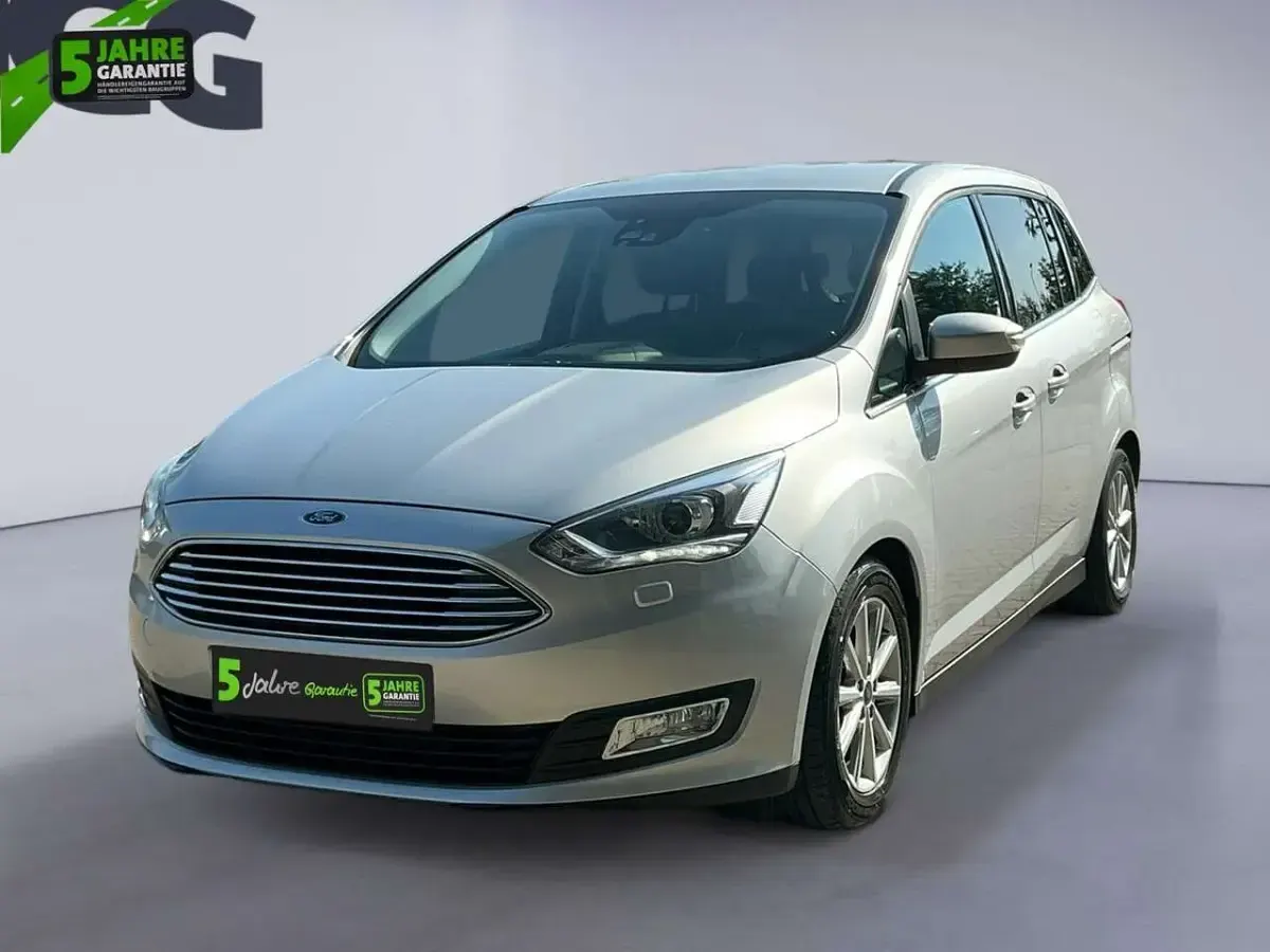 Gebraucht Ford Grand C-Max Titanium 150 PS (110 kW) 2018 Silber Van / Kleinbus