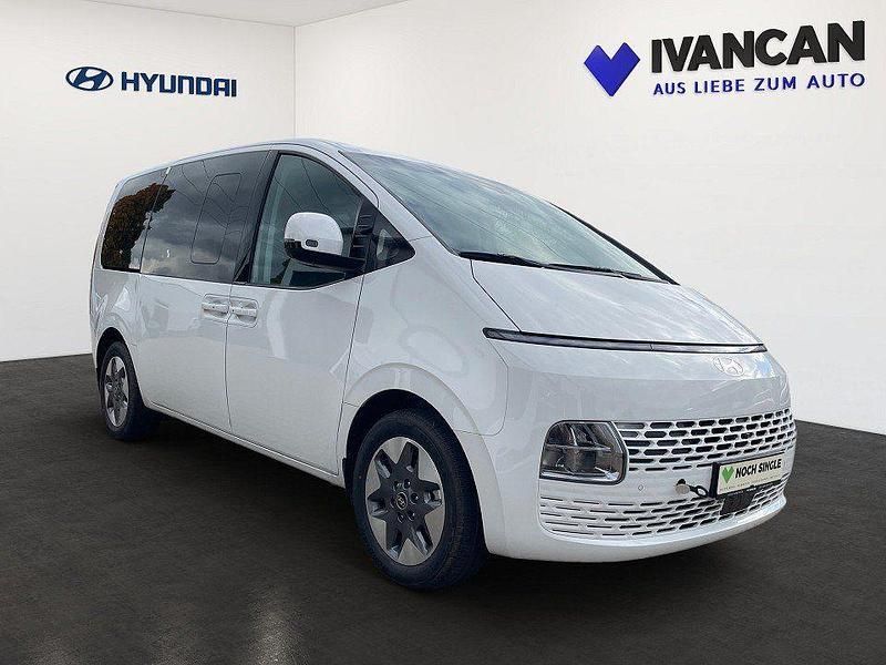Neu Hyundai Staria Prime 224 PS (164 kW) 2025 Creamy white Van / Kleinbus