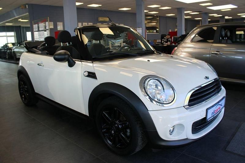 Gebraucht Mini One Cabriolet 98 PS (72 kW) 2015 Weiß Cabrio