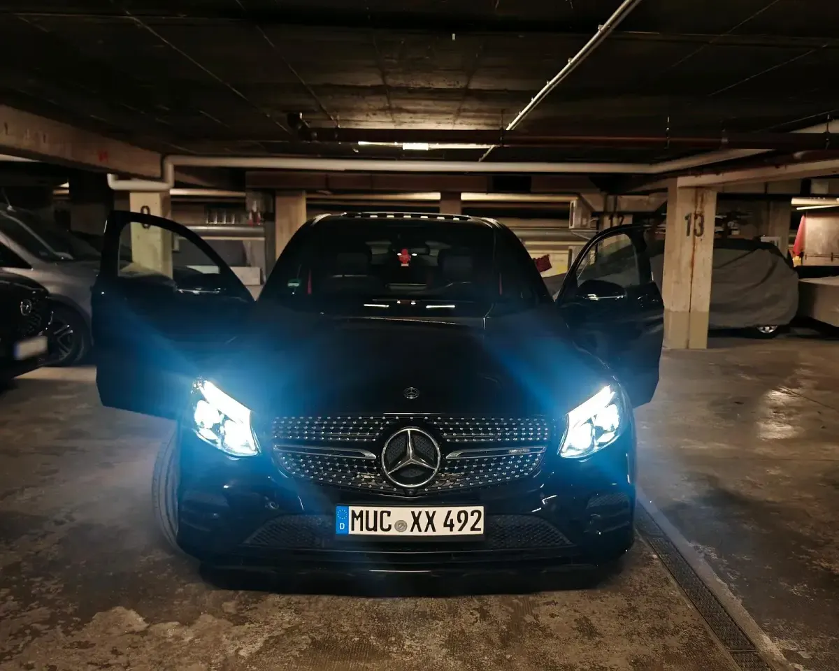 Gebraucht Mercedes GLC43 AMG AMG 367 PS (269 kW) 2019 Schwarz SUV