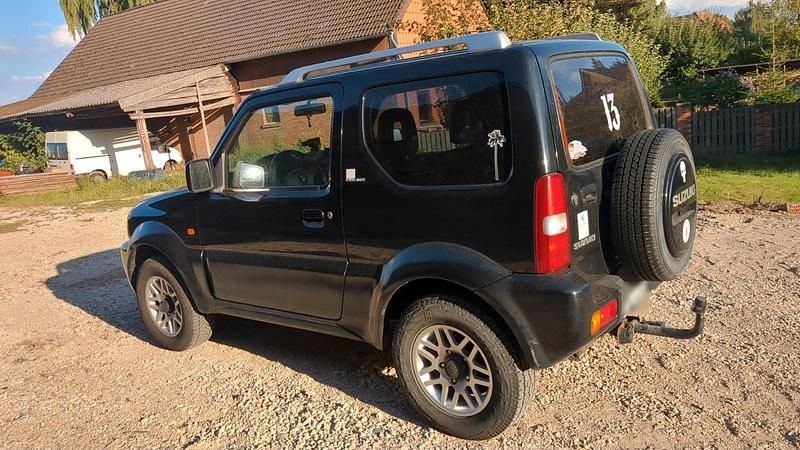 Gebraucht Suzuki Jimny 86 PS (63 kW) 2008 Schwarz SUV