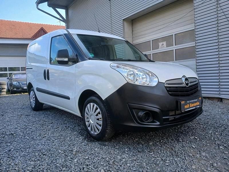 Gebraucht 2015 Opel Combo Van / Kleinbus | 5.800 € - Bild 1/4