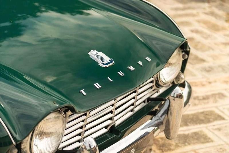 Gebraucht Triumph TR4 101 PS (74 kW) 1964 British racing green Cabrio