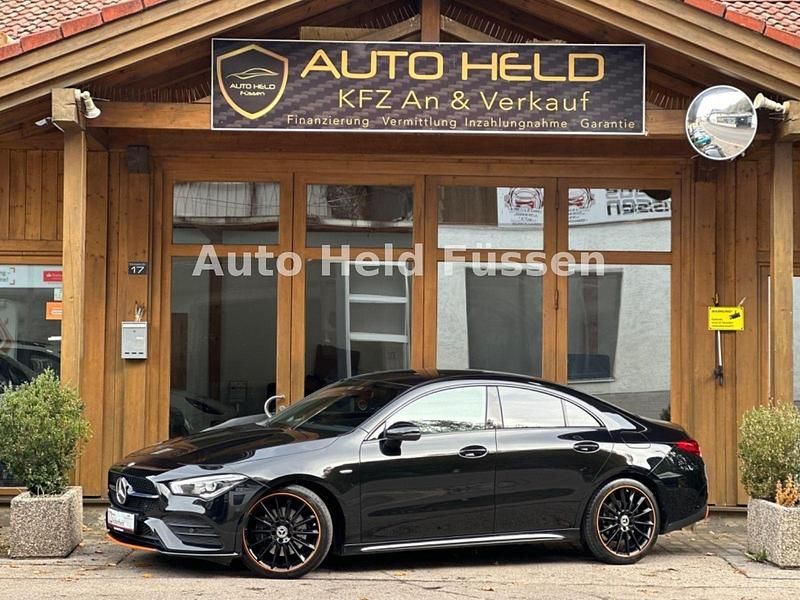 Schwarz Gebraucht 2020 Mercedes CLA200 AMG Coupé | 27.990 € (Fairer Preis) - Bild 1/4