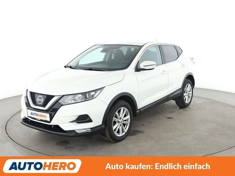 Weiß Gebraucht 2017 Nissan Qashqai Acenta SUV | 13.890 € (Etwas zu teuer) - Bild 1/3