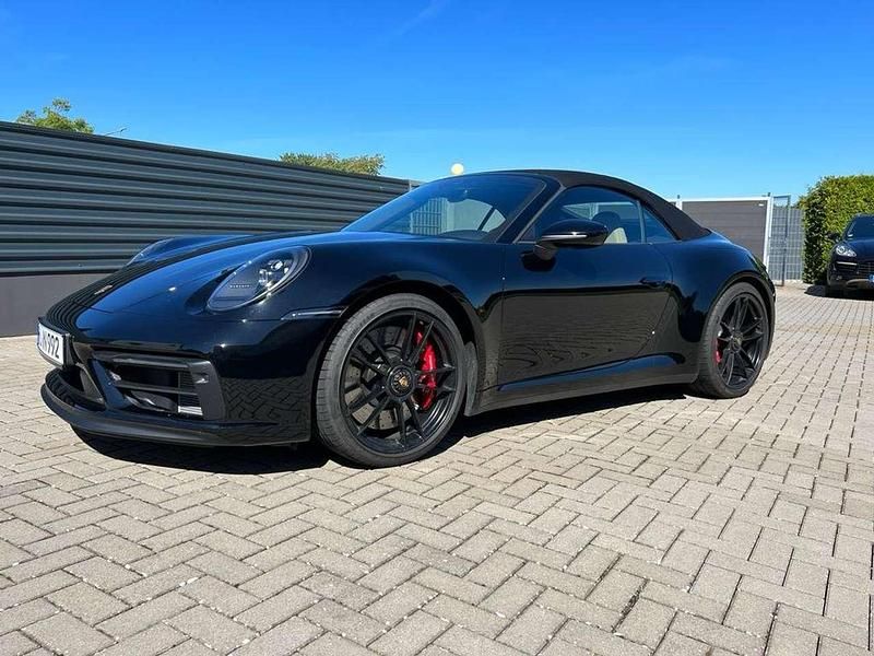 Gebraucht Porsche 992 480 PS (353 kW) 2022 Schwarz Cabrio