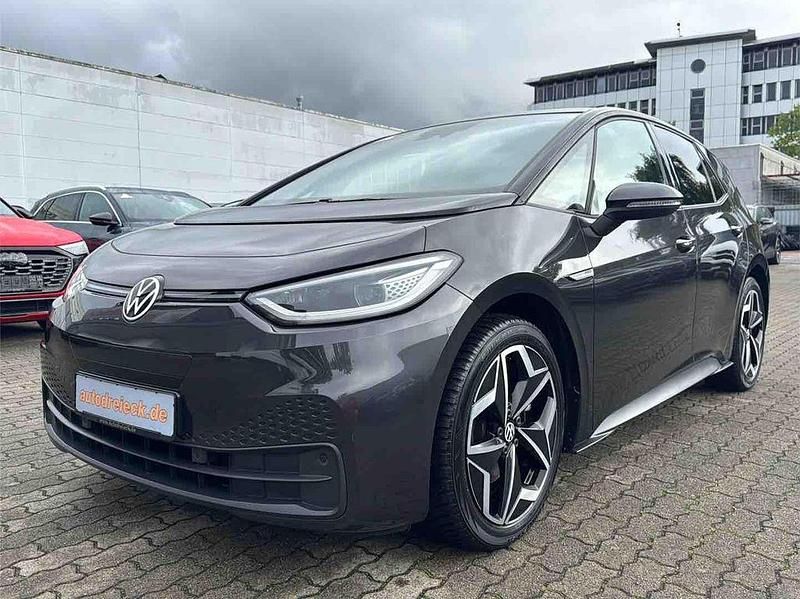 Grau Gebraucht 2021 VW ID.3 Kleinwagen | 19.950 € (Guter Preis) - Bild 1/4
