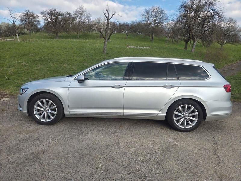 Gebraucht VW Passat Highline 150 PS (110 kW) 2017 Silber Kombi