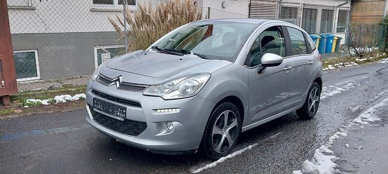 Gebraucht Citroën C3 SELECTION 82 PS (60 kW) 2017 Silber Kleinwagen