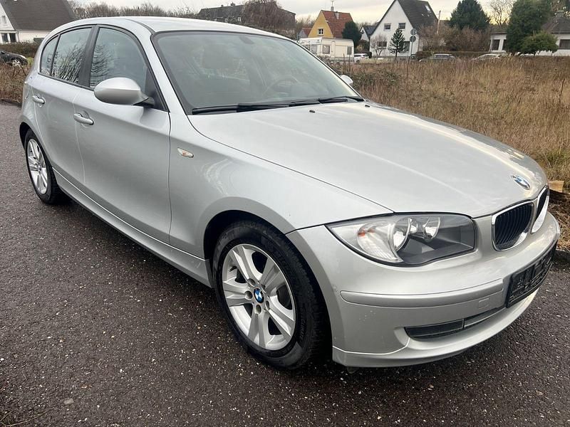 Gebraucht BMW 118 Advantage 143 PS (105 kW) 2007 Silber Kleinwagen