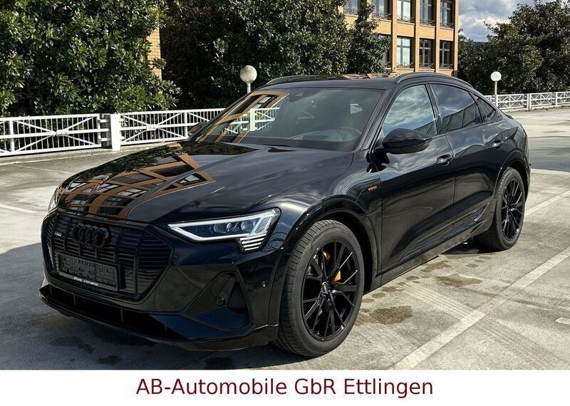 Mythosschwarz Gebraucht 2022 Audi e-tron Sportback Black Edition SUV | 44.900 € (Guter Preis) - Bild 1/4