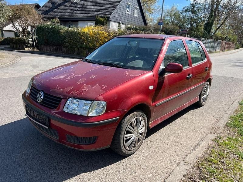 Gebraucht VW Polo Trendline 75 PS (55 kW) 2000 Rot Limousine