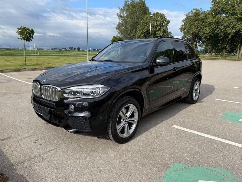 Schwarz Gebraucht 2018 BMW X5 Comfort Edition SUV | 25.990 € (Guter Preis) - Bild 1/4