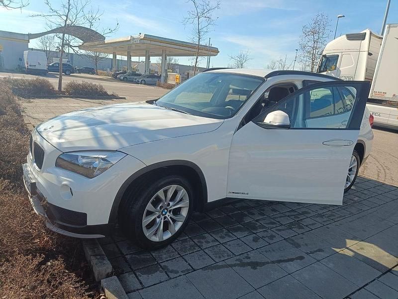 Gebraucht BMW X1 143 PS (105 kW) 2015 Weiß SUV