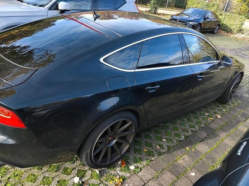 Schwarz Gebraucht 2011 Audi A7 Sportback Kleinwagen | 10.000 € (Superpreis) - Bild 1/4