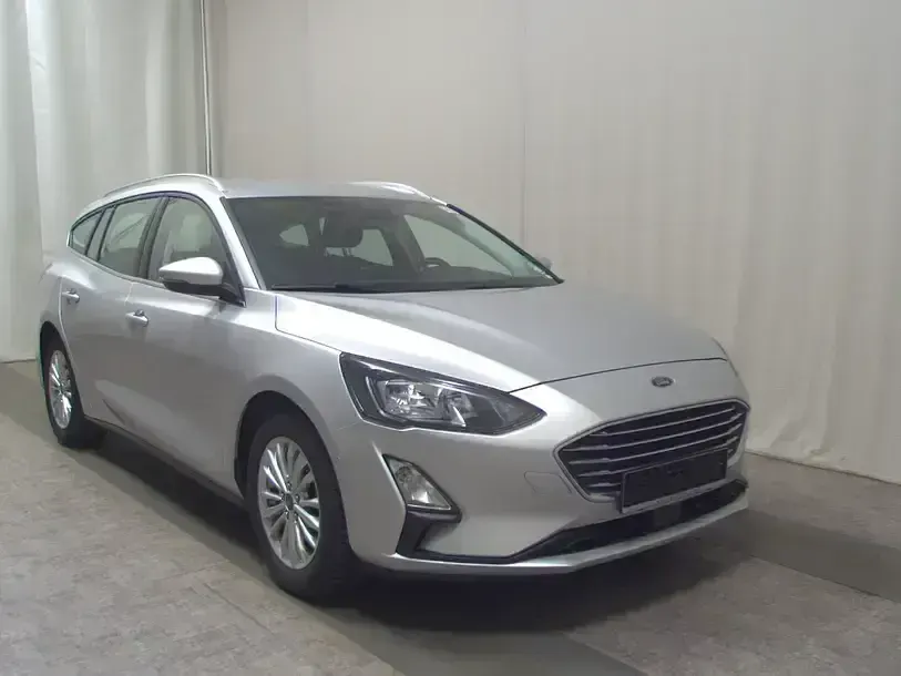 Gebraucht Ford Focus Titanium 125 PS (91 kW) 2021 Silber Kombi